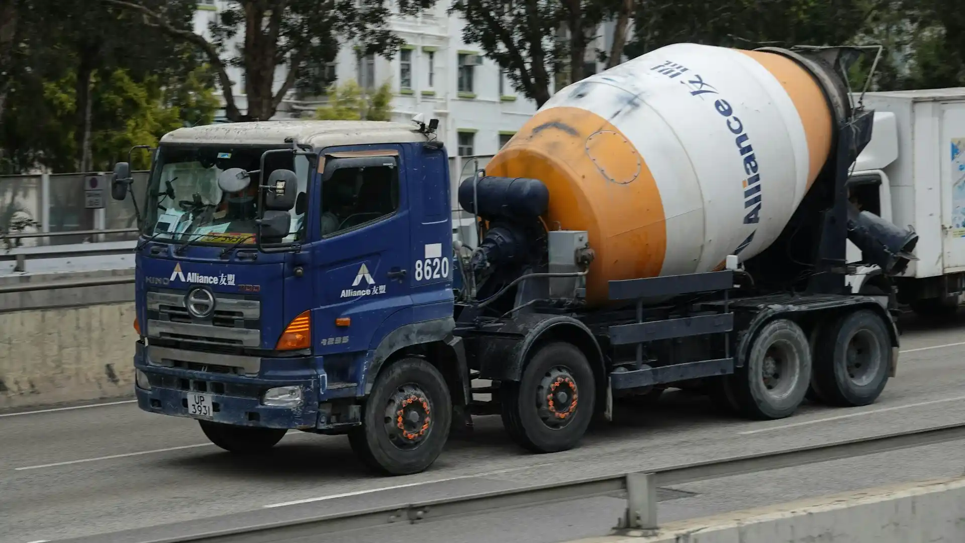 Доставка бетона: оптимальные решения для стройки